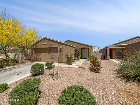 6027 S Kirtley Dr, Tucson, AZ 85706