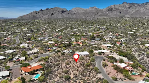 6141 N Calle De La Culebra, Tucson, AZ 85718