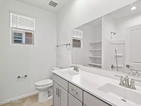 10406 E Silver Fox Dr, Tucson, AZ 85748 photo 8