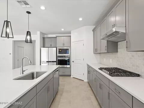 10406 E Silver Fox Dr, Tucson, AZ 85748 photo 20