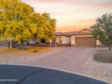 10828 E Fairacres Pl, Tucson, AZ 85749