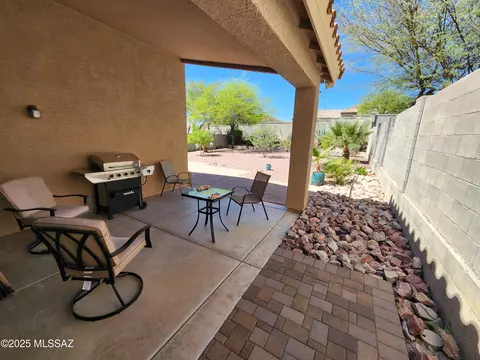 Exterior - 60464 E Blackcrest Loop, Tucson, AZ 85739 photo 2 of 8