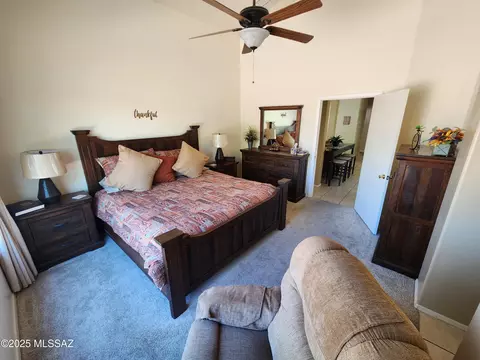 Bedroom - 60464 E Blackcrest Loop, Tucson, AZ 85739 photo 7 of 8