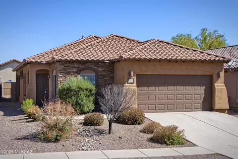 790 W Via De Gala, Sahuarita, AZ 85629