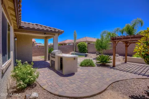 Exterior - 14172 E Vardo Dr, Vail, AZ 85641 photo 6 of 12