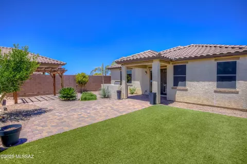 Exterior - 14172 E Vardo Dr, Vail, AZ 85641 photo 10 of 12