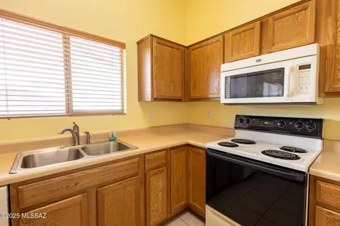 10532 E Malta St, Tucson, AZ 85747 photo 9