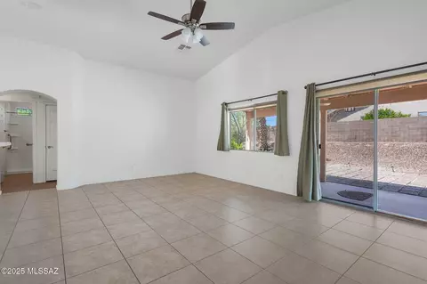 8907 E La Palma Dr, Tucson, AZ 85747 photo 10
