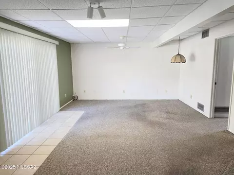 9060 Eagle Pl, Tucson, AZ 85749 photo 4