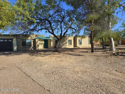 9060 Eagle Pl, Tucson, AZ 85749 photo 3
