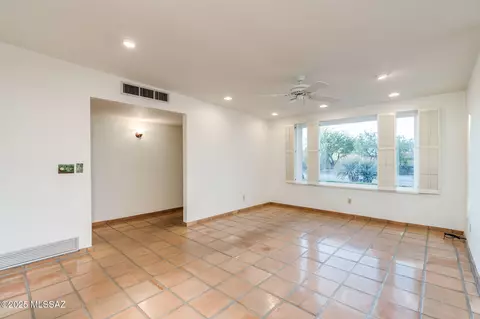 9010 E 3rd St, Tucson, AZ 85710 photo 10