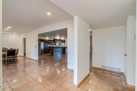 9010 E 3rd St, Tucson, AZ 85710 photo 8