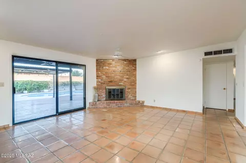 9010 E 3rd St, Tucson, AZ 85710 photo 15
