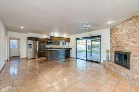 9010 E 3rd St, Tucson, AZ 85710 photo 14