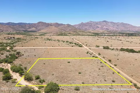 2 W Lots W Eagle Wings, Pearce, AZ 85625