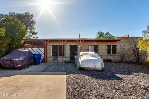 3722 S Barrow Pl, Tucson, AZ 85730