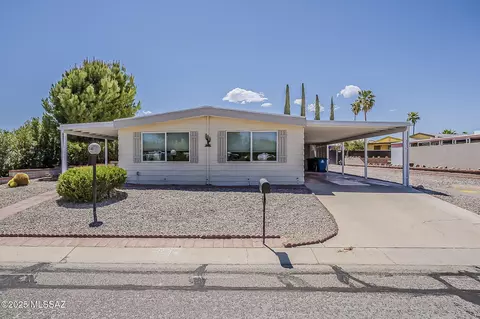 1541 N La Canoa, Green Valley, AZ 85614