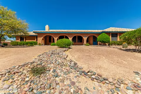 18070 S Via Del Colorete, Sahuarita, AZ 85629