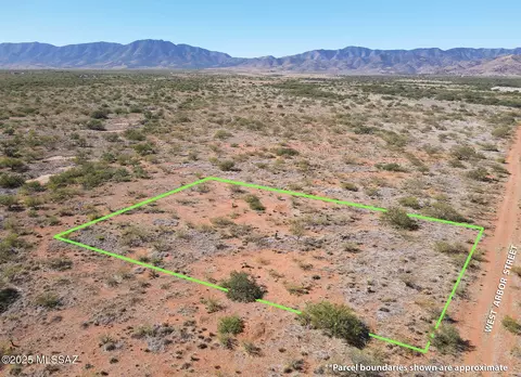 1 W Lot W Arbor St, Pearce, AZ 85625