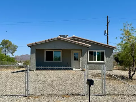 9290 W Bruce St, Tucson, AZ 85735
