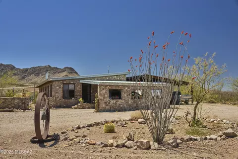 2711 S Bear Mountain Rd, Portal, AZ 85632