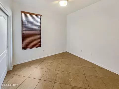 Bedroom - 10963 E Pima Creek Dr, Vail, AZ 85641 photo 3 of 4
