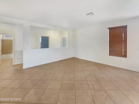 Living - 10963 E Pima Creek Dr, Vail, AZ 85641 photo 5 of 7