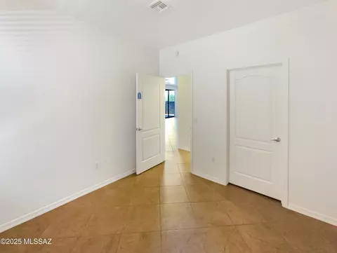 Bedroom - 10963 E Pima Creek Dr, Vail, AZ 85641 photo 2 of 4