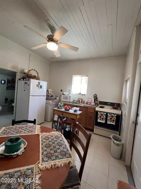 Kitchen - 351 E 5th St, Benson, AZ 85602 photo 4 of 5