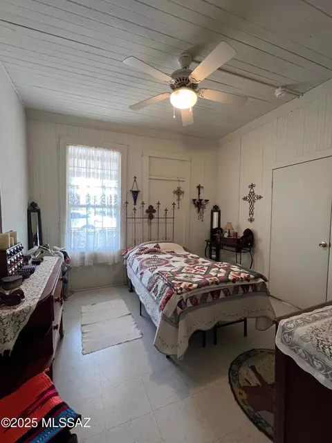 Bedroom - 351 E 5th St, Benson, AZ 85602 photo 5 of 7