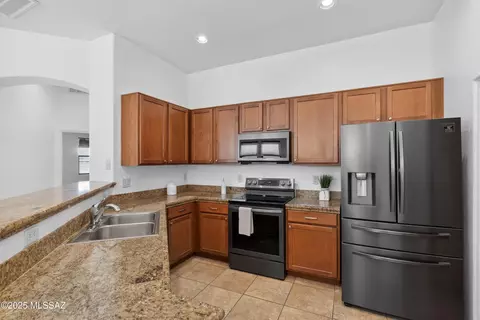 385 E Cedarvale Rd, Tucson, AZ 85704 photo 8