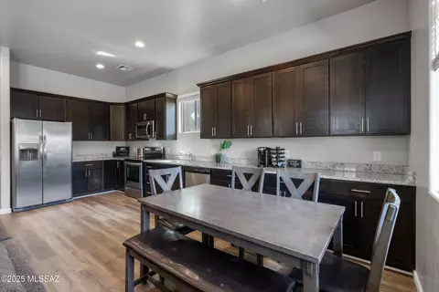 Other - 156 E Stone Ct, Tucson, AZ 85705 photo 4 of 10