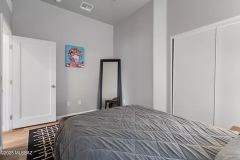 Bedroom - 156 E Stone Ct, Tucson, AZ 85705 photo 1 of 9