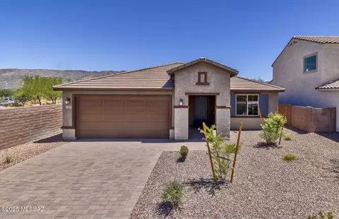 13478 E Silverra Pl, Tucson, AZ 85747