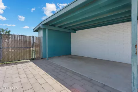 7634 E Apple Tree Dr, Tucson, AZ 85730 photo 3