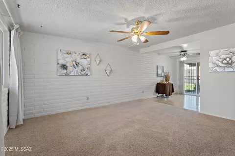 7634 E Apple Tree Dr, Tucson, AZ 85730 photo 4