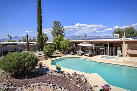 2336 S Tree Moss Ave, Tucson, AZ 85710