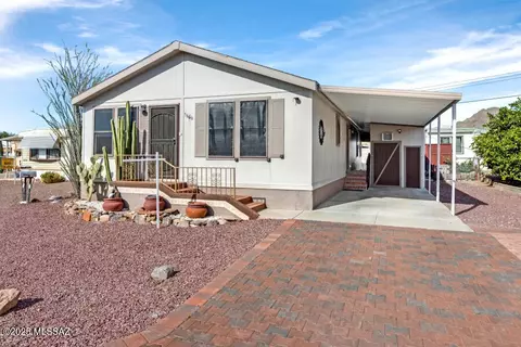 5666 W Bar X St, Tucson, AZ 85713