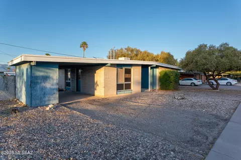 Exterior - 8133 E 6th St, Tucson, AZ 85710 photo 1 of 2