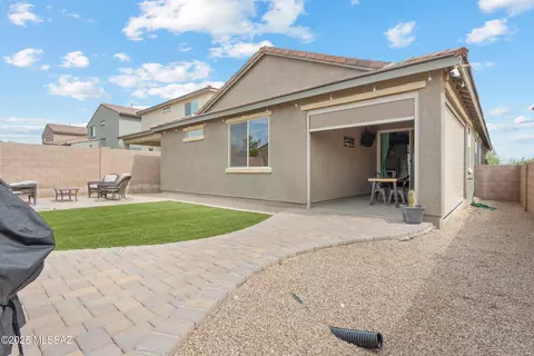 Exterior - 14233 E Hub Dr, Vail, AZ 85641 photo 4 of 6