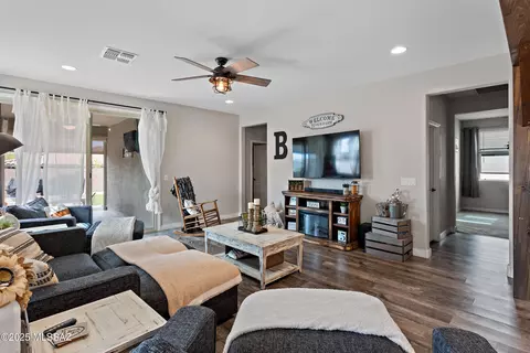 Living - 14233 E Hub Dr, Vail, AZ 85641 photo 1 of 1