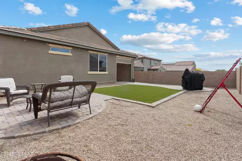 Exterior - 14233 E Hub Dr, Vail, AZ 85641 photo 5 of 6