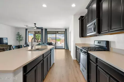 14239 E Axle Dr, Vail, AZ 85641 photo 8