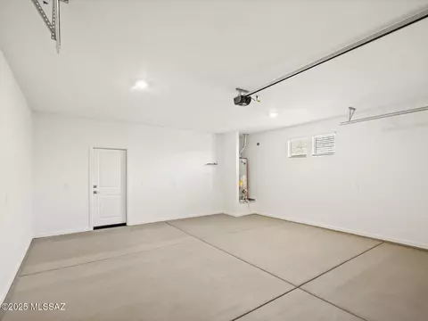 10414 E Silver Fox Dr, Tucson, AZ 85748 photo 38