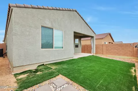 Exterior - 14273 E Placita Lago Verde, Vail, AZ 85641 photo 2 of 4