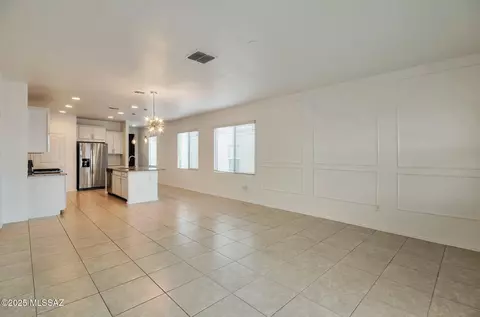 Living - 14273 E Placita Lago Verde, Vail, AZ 85641 photo 1 of 3