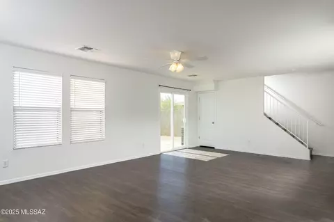 6775 S Aquiline Dr, Tucson, AZ 85756 photo 2