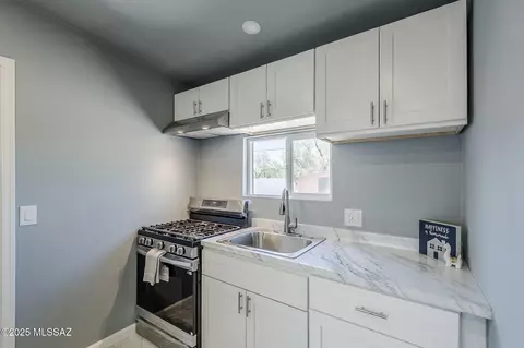 2611 W Quail Rd, Tucson, AZ 85746 photo 8