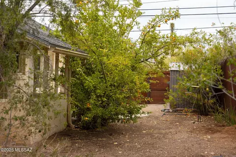 Exterior - 20 E 2nd St, Tucson, AZ 85705 photo 7 of 7