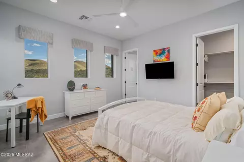 Bedroom - 10465 E Ocotillo Rim Trl, Vail, AZ 85641 photo 5 of 6